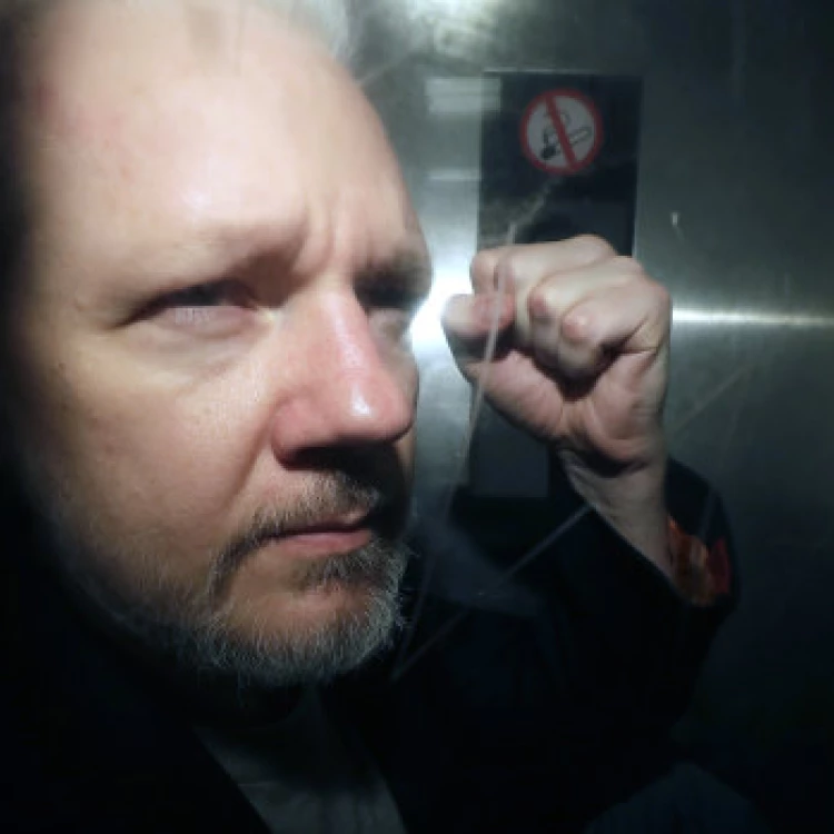 Imagen relacionada de julian assange logra aplazar extradicion a estados unidos por cargos de espionaje