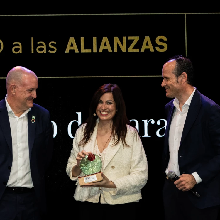 Imagen relacionada de el ayuntamiento de zaragoza premiado en los premios sin huella por su compromiso con la sostenibilidad