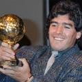 Imagen relacionada de maradona suspension subasta balon oro polemicas