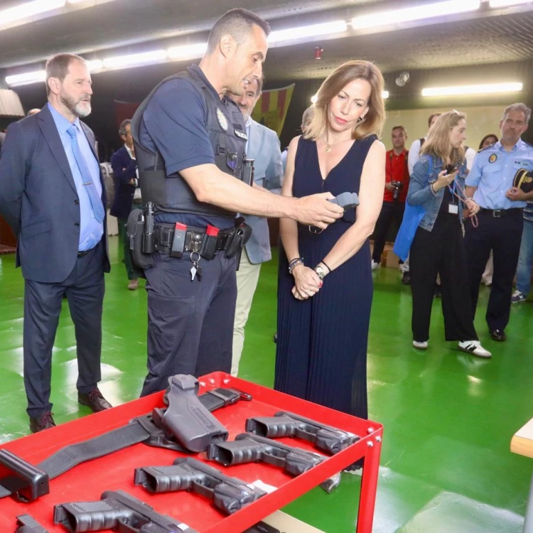 Imagen relacionada de el ayuntamiento de zaragoza incorpora nuevos vehiculos hibridos y medidas de seguridad