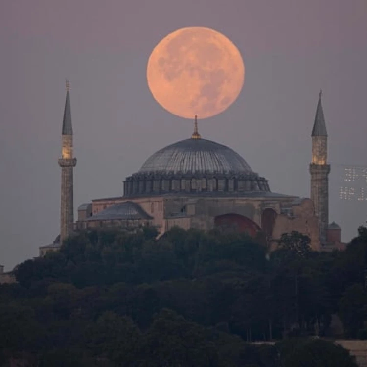 Imagen relacionada de fotografias del superluna alrededor del mundo