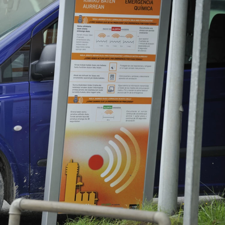 Imagen relacionada de simulacros activacion sirenas emergencia quimica euskadi