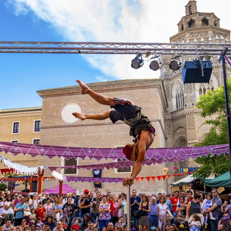 Imagen relacionada de mercado medieval tres culturas zaragoza actividades