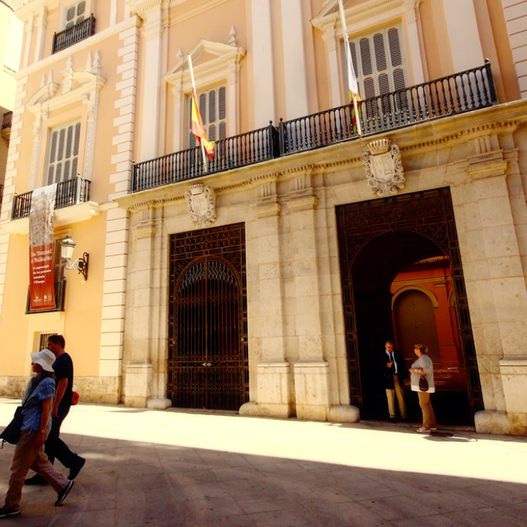 Imagen relacionada de donacion pinturas museo ciudad valencia