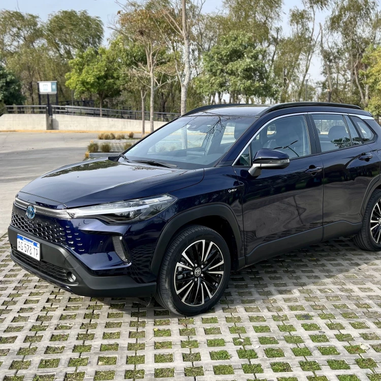 Imagen relacionada de toyota corolla cross renueva diseno equipamiento argentina