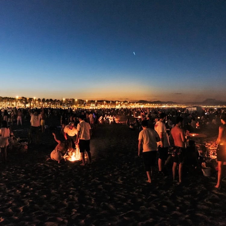 Imagen relacionada de dispositivo especial seguridad noche san juan valencia