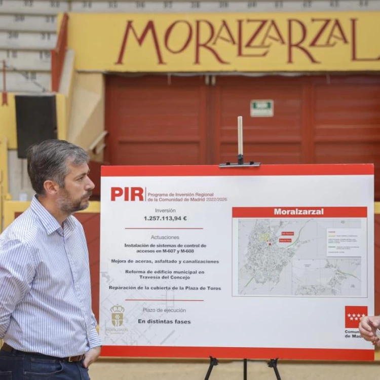 Imagen relacionada de finalizadas obras reparacion plaza toros moralzarzal madrid