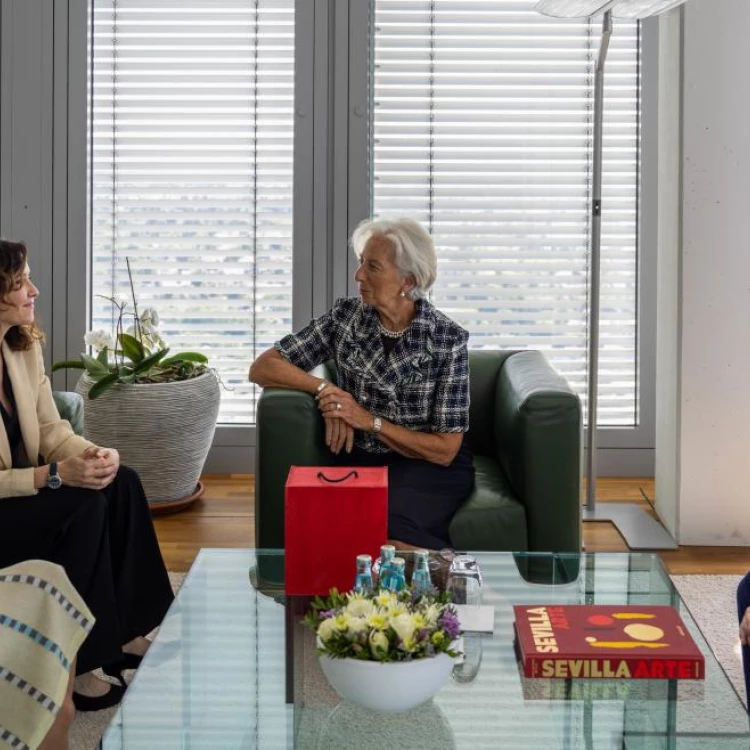 Imagen relacionada de reunion isabel diaz ayuso christine lagarde frankfurt