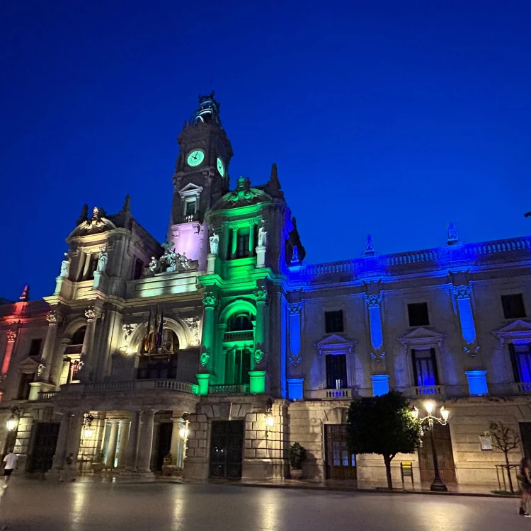 Imagen relacionada de valencia une dia orgullo lgbti