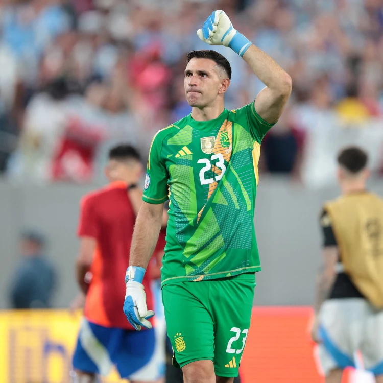 Imagen relacionada de aston villa no autoriza a emiliano martinez para los juegos olimpicos de paris