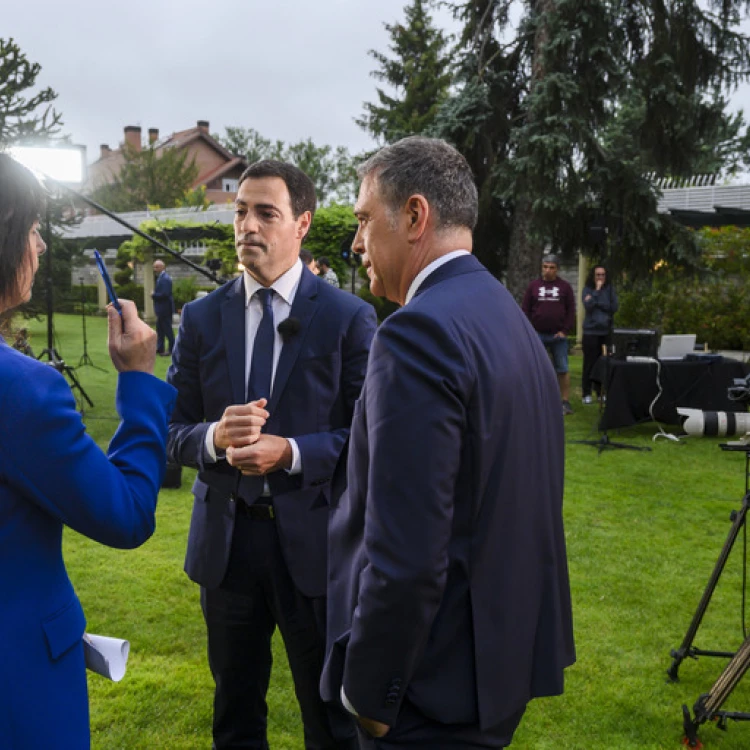 Imagen relacionada de entrevista lehendakari ajuria enea