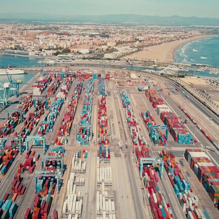 Imagen relacionada de adjudicadas obras muelle contenedores valencia