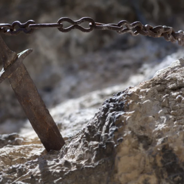 Imagen relacionada de robo de la legendaria espada durandal en rocamadour