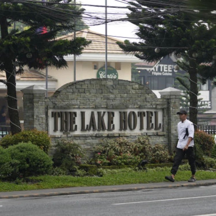 Imagen relacionada de hallan dos australianos y una filipina muertos en hotel de lujo en filipinas