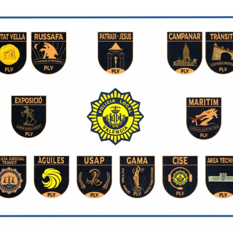 Imagen relacionada de insignias destino policia local valencia