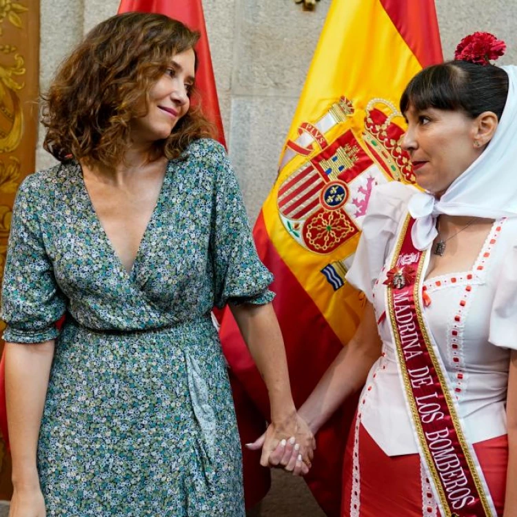 Imagen relacionada de diaz ayuso participa actos virgen paloma madrid