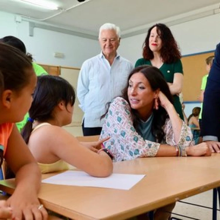 Imagen relacionada de programa cuidado gratuito menores sevilla