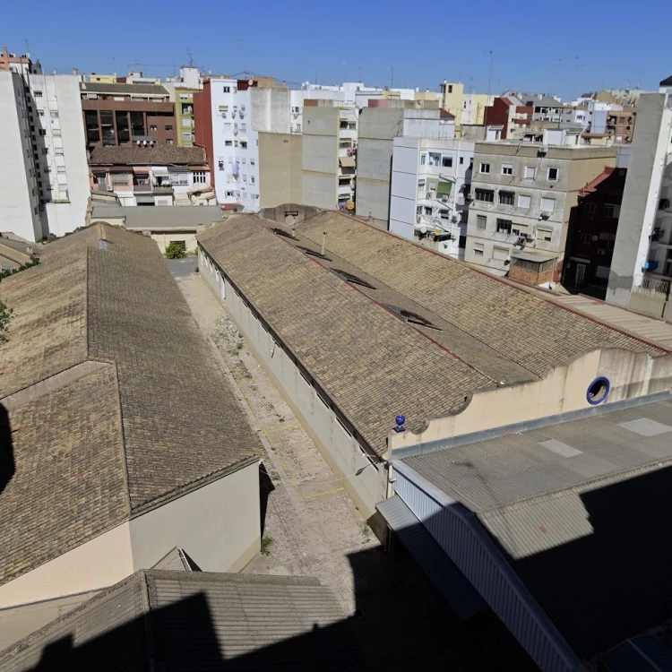 Imagen relacionada de suspension de licencias urbanisticas en la calle de la guatla valencia