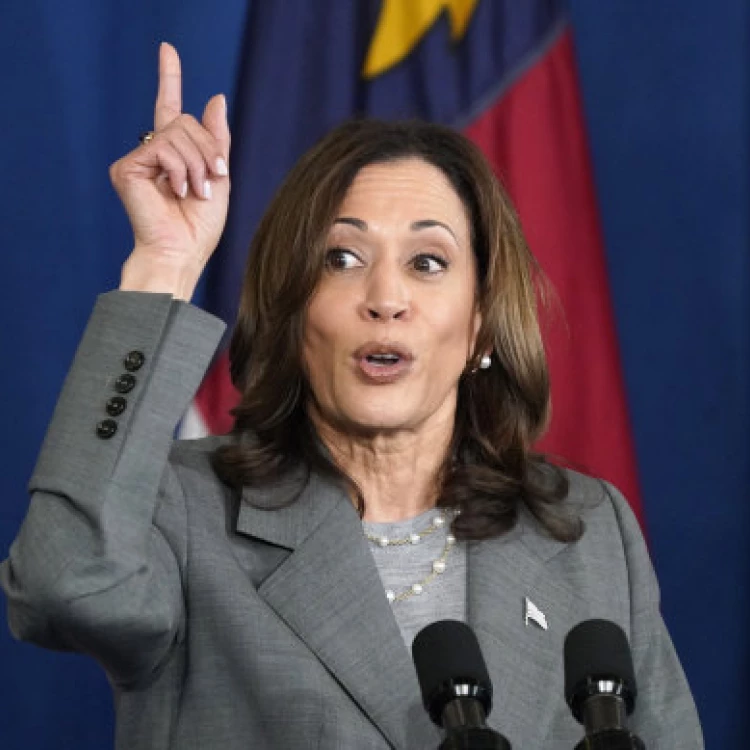 Imagen relacionada de kamala harris primera mujer presidenta eeuu