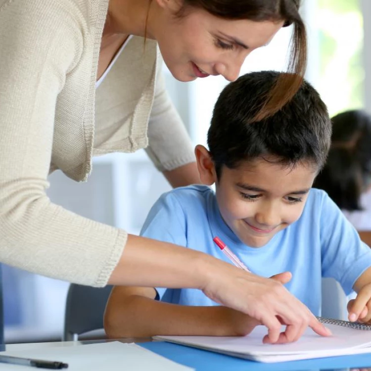 Imagen relacionada de madrid contratara mas de 1300 docentes para el proximo curso escolar