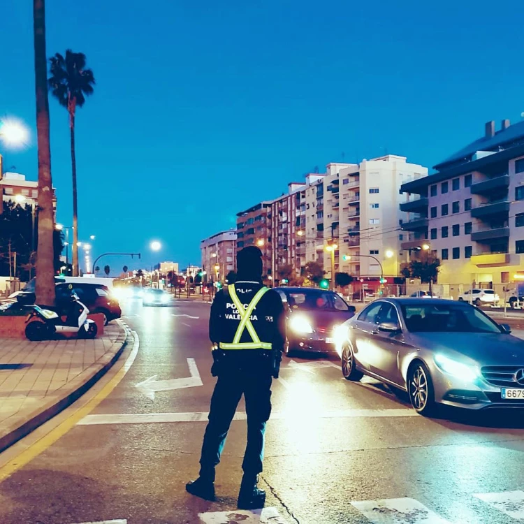 Imagen relacionada de valencia sistema emergencias 112