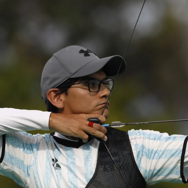 Imagen relacionada de debut damian jajarabilla juegos olimpicos tiro con arco