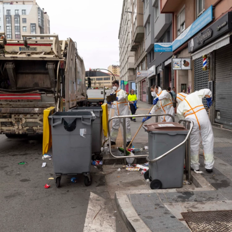 Imagen relacionada de recogida basura coruna emergencia