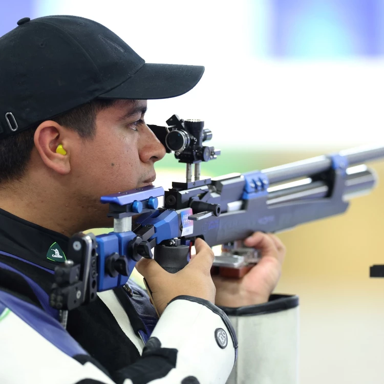 Imagen relacionada de julian gutierrez diploma olimpico tiro paris 2024