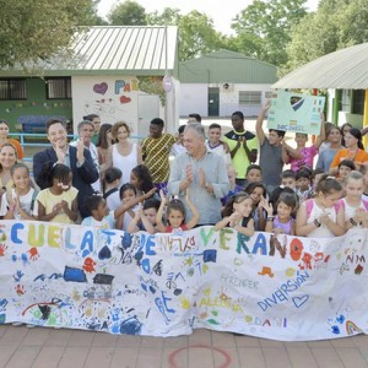 Imagen relacionada de ayuntamiento sevilla programa socioeducativo menores