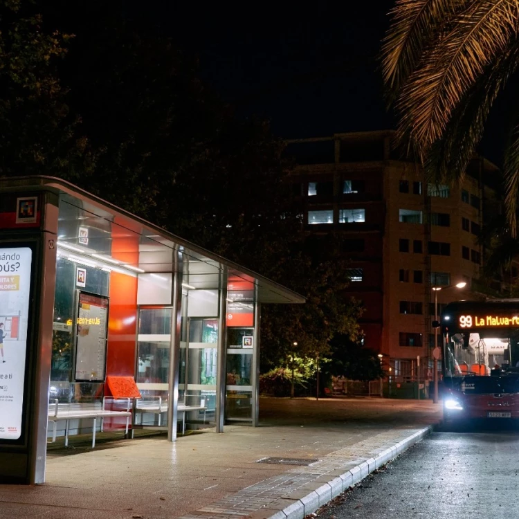 Imagen relacionada de iluminacion nocturna emt valencia