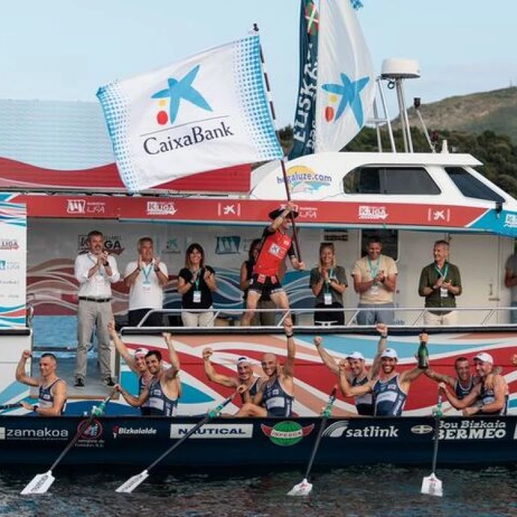 Imagen relacionada de bermeo urdaibai arraun lagunak viii bandera caixabank