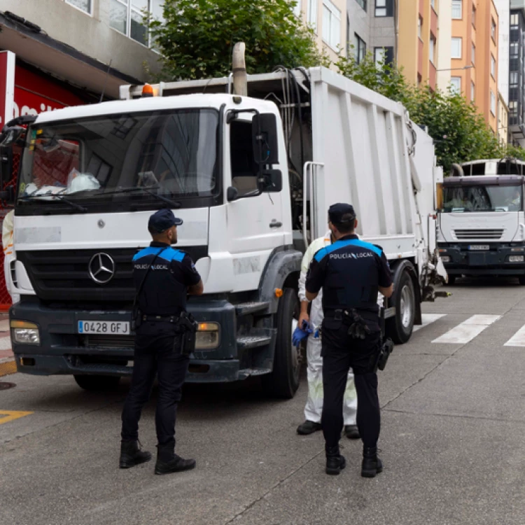 Imagen relacionada de la coruna refuerza recogida basura emergencia sanitaria