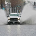 Imagen relacionada de tormenta tropical hilary causa danos california