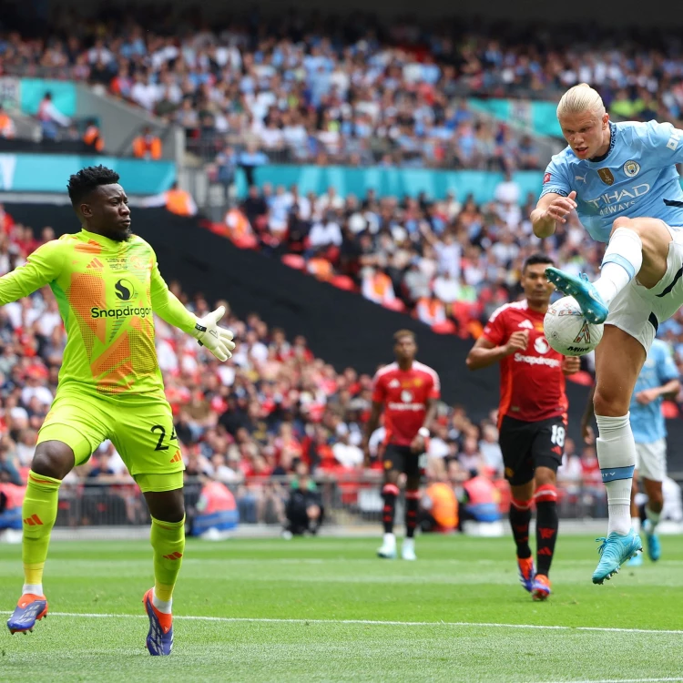 Imagen relacionada de manchester united manchester city community shield 2024