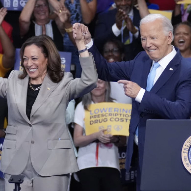 Imagen relacionada de biden respalda harris campana presidencial