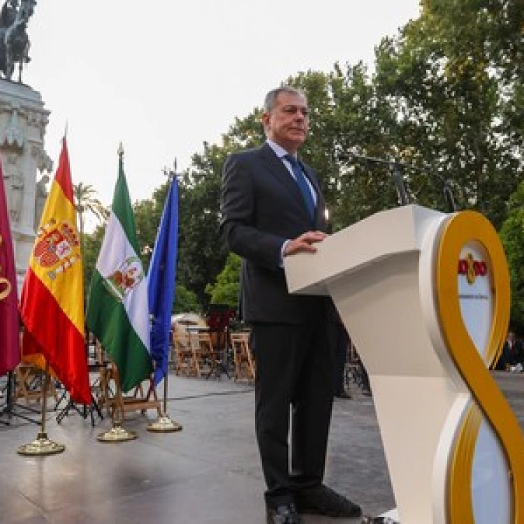 Imagen relacionada de sevilla centenario monumento san fernando