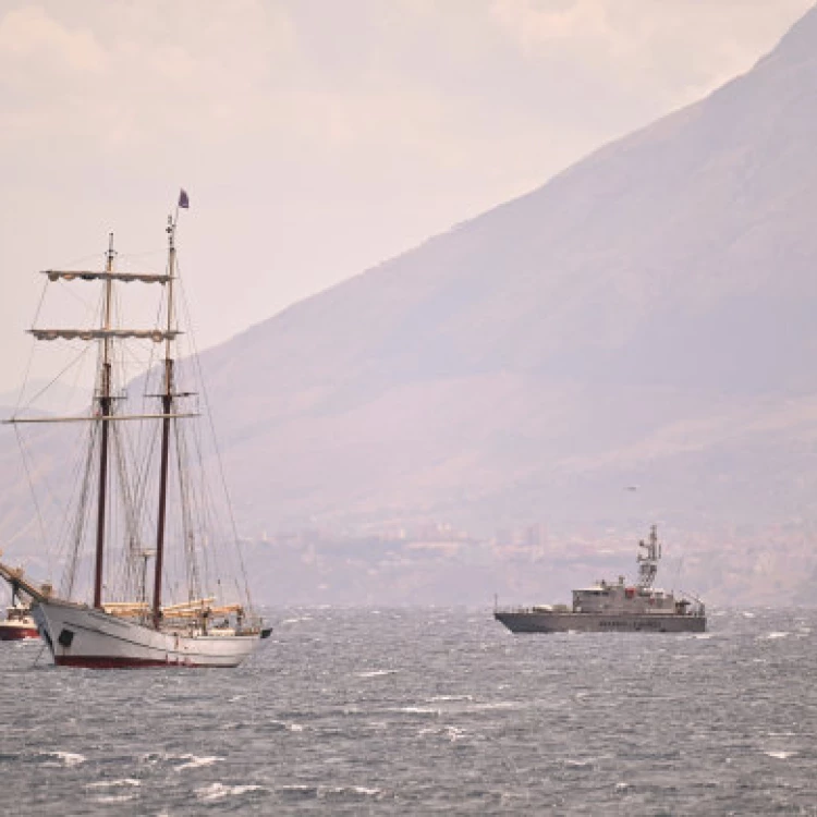 Imagen relacionada de tragedia sicilia naufragio yate