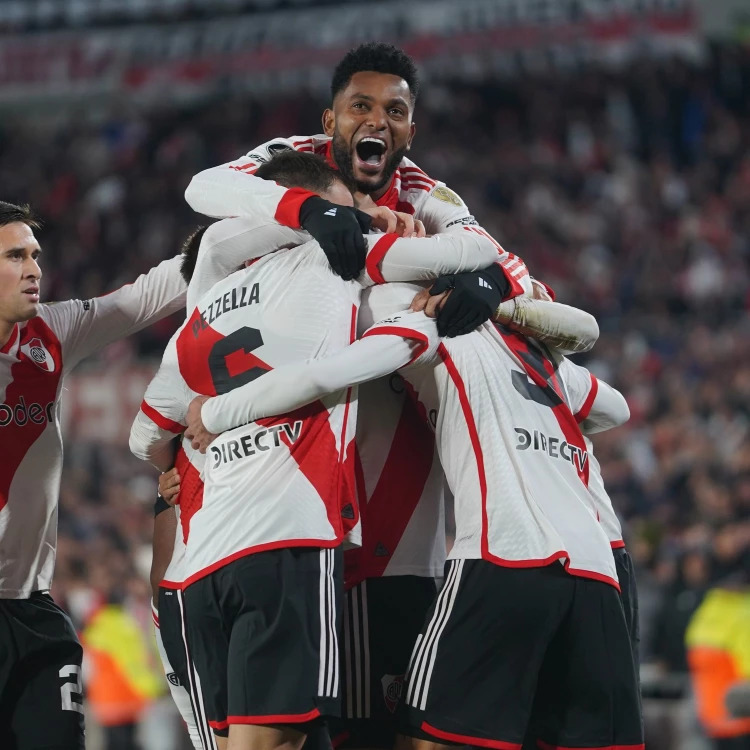 Imagen relacionada de river plate avanza cuartos copa libertadores