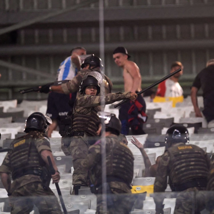 Imagen relacionada de san lorenzo denuncia violencia policial brasil