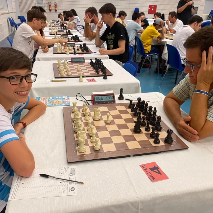 Imagen relacionada de ilan schnaider segundo maestro internacional joven ajedrez argentino