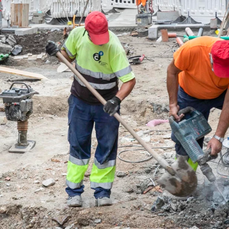 Imagen relacionada de mejoras urbanisticas rua agra do orzan la coruna