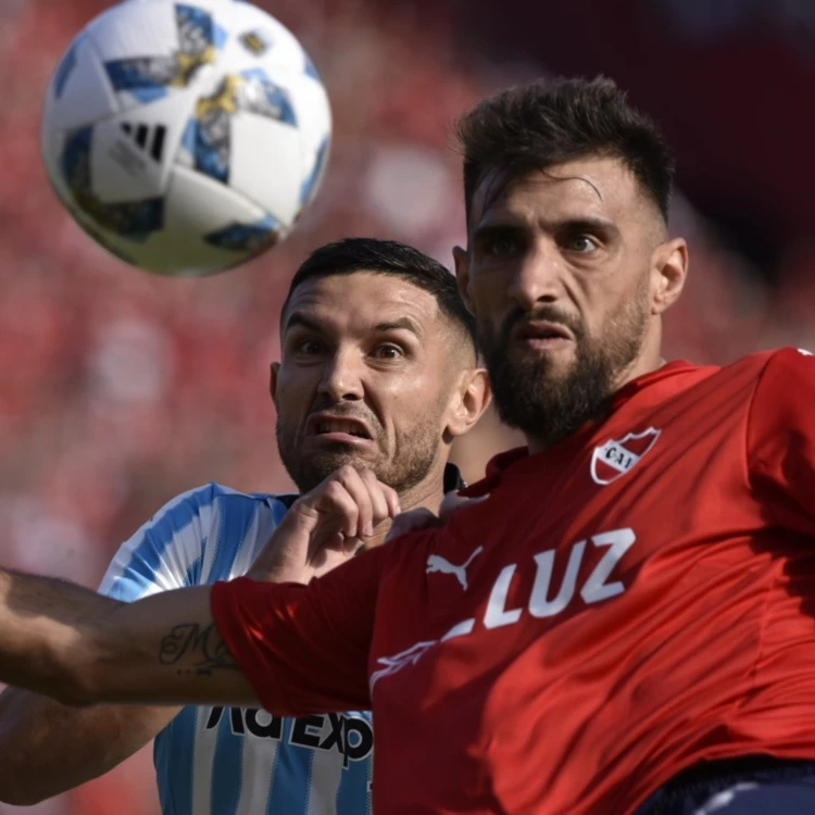 Imagen relacionada de racing independiente clasico avellaneda