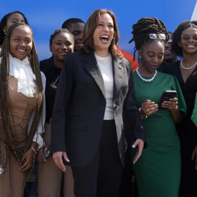 Imagen relacionada de kamala harris campana georgia