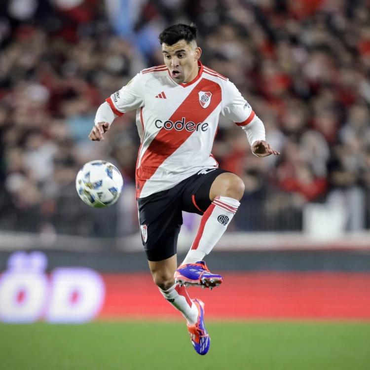 Imagen relacionada de river plate sin laterales