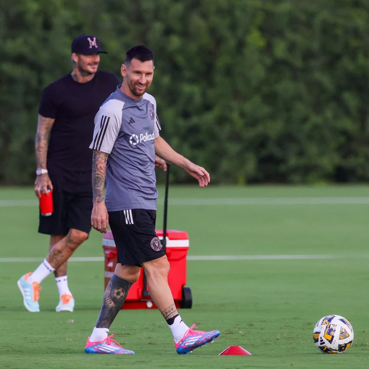 Imagen relacionada de lionel messi regreso cancha incierto