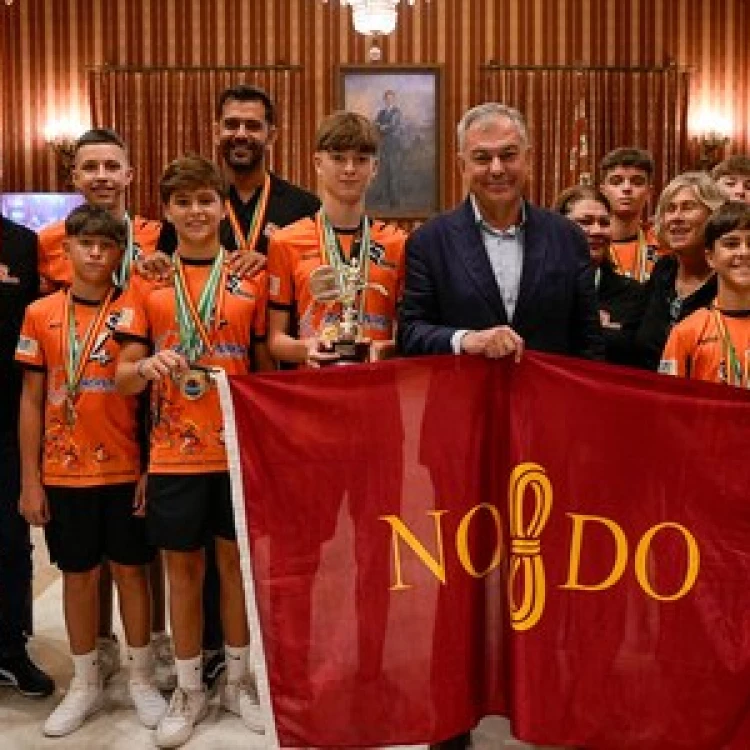 Imagen relacionada de ayuntamiento sevilla club voley palestra logros