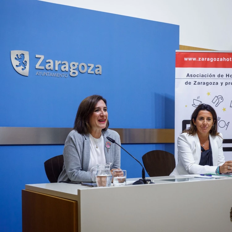 Imagen relacionada de aumento turismo verano zaragoza