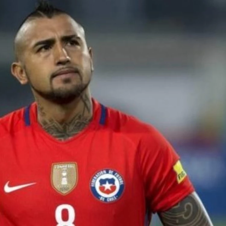 Imagen relacionada de arturo vidal criticas gareca derrota chile