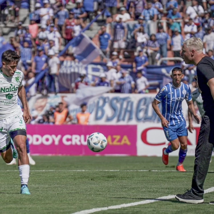 Imagen relacionada de empate godoy cruz sarmiento homenaje santiago garcia