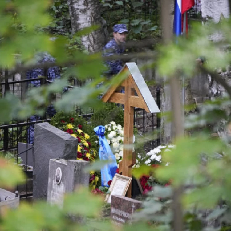 Imagen relacionada de funeral privado yevgeny prigozhin san petersburgo